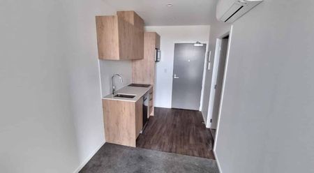 Studio Apartment in Premium Location - Photo 3