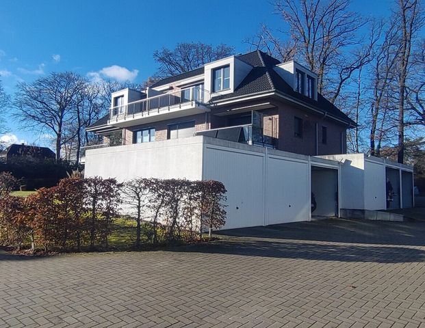 PURNHAGEN-IMMOBILIEN - Moderne 3-Zimmer-Wohnung im Dachgeschoss mit Fahrstuhl in Bremen-Schönebeck! - Photo 1
