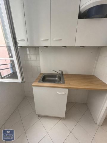 Location Appartement 2 pièces 40m² NICE 06000 - Photo 2