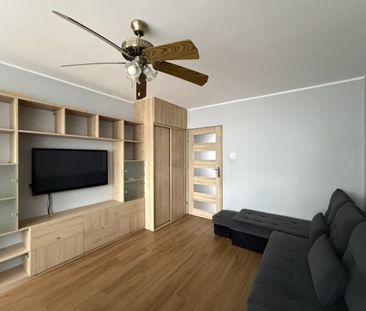 Metro M1, 3 sypialnie, Balkon, Blisko komunikacji 55 m² - Zdjęcie 6