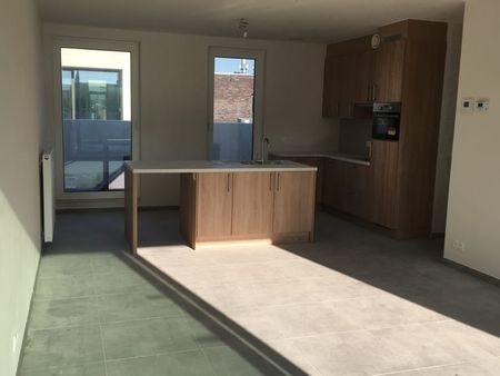 Appartement te huur - Foto 2