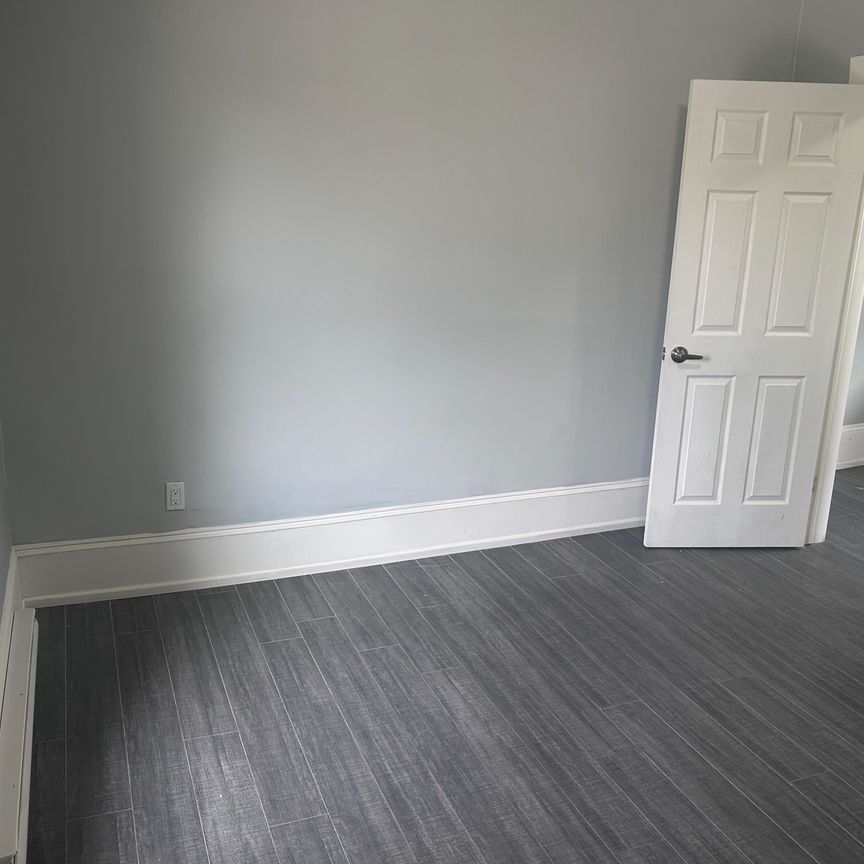 For Lease - 202 Nelson Street Unit# UPPER, Brantford, Ontario - Photo 1