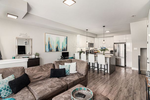 For Lease - 505 Ozawa Private, Manor Park - Cardinal Glen and Area, Ontario - Photo 1