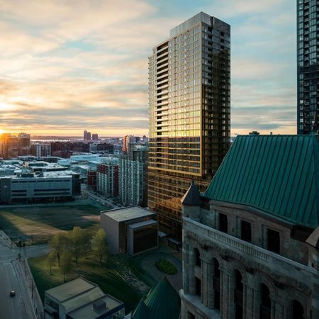 UNE EXPÉRIENCE RÉSIDENTIELLE INSPIRANTE - Montréal Ville-Marie - Condo / appartement / logement à louer - Photo 3