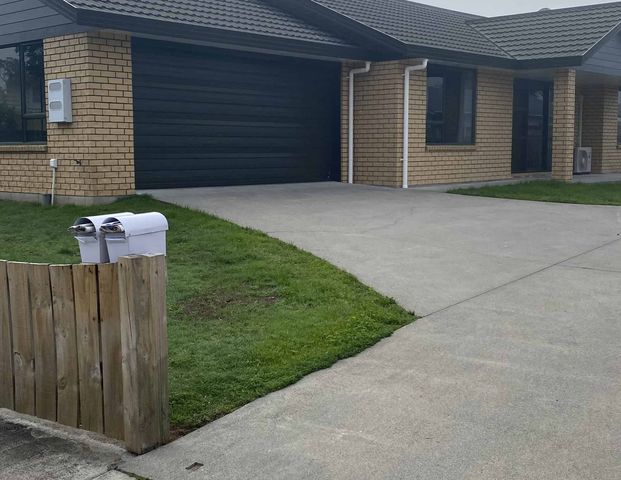 Three Bedroom Unit - Photo 1