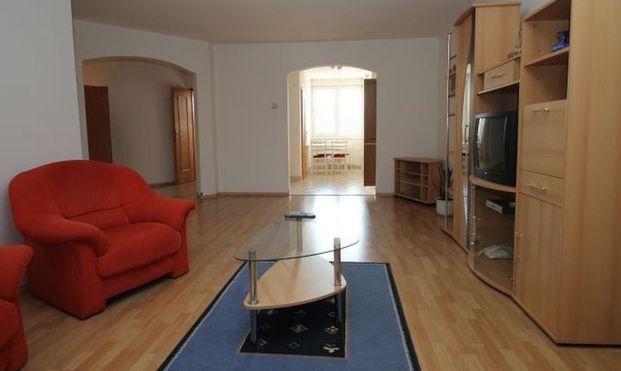 Piešťany- 4 izbový byt Pod Párovcami s výhľadom na park - ID 1812 - Fotografia 1