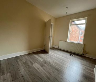 3 bedroom terraced house to rent - Photo 6