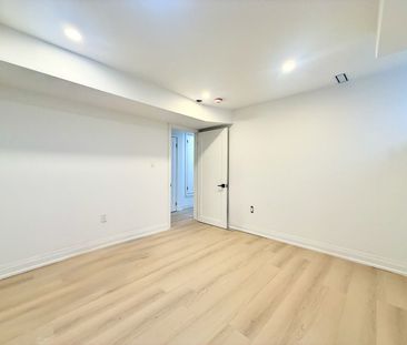 36 Brunswick Avenue apartment — Toronto, ON (3-Bedroom) - 3 Bedroom - Photo 3