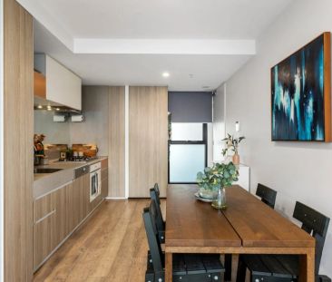 Light-Filled Luxury in the Iconic 'Saint' Development - Photo 4