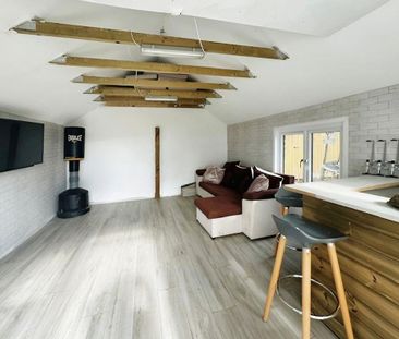 3 bedroom semi-detached house to rent - Photo 4