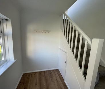 2 bedroom maisonette to rent - Photo 4