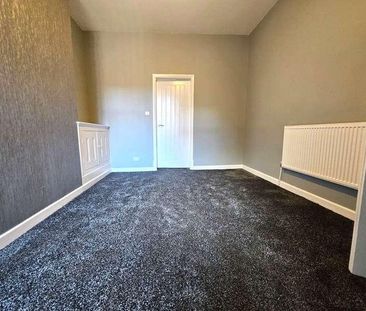 Ground Floor Flat, Vaughan Avenue, DN1 - Photo 3