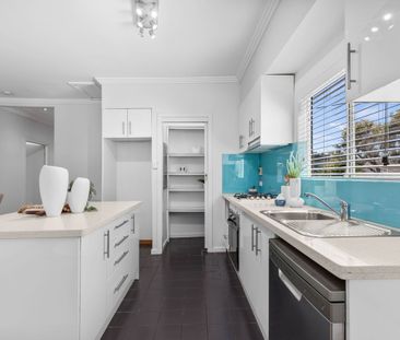 Well Presented & Well Located Three Bedroom Home - Photo 5