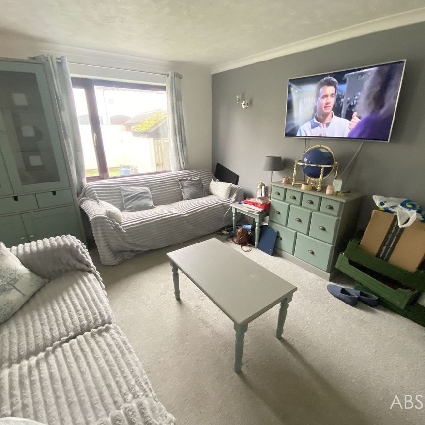 2 bed terraced house to rent in North Hill Close, Brixham, TQ5 - Photo 1