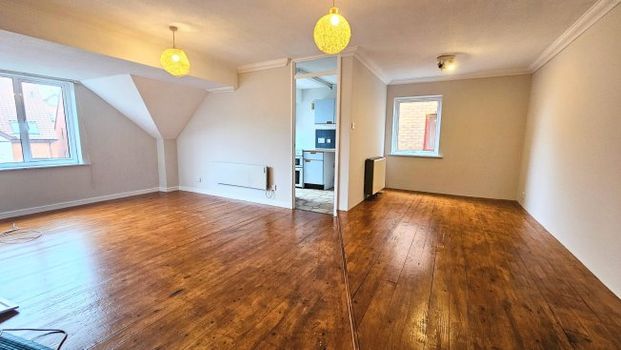 John Cabot Court, Baltic Wharf, BS1 - Photo 1