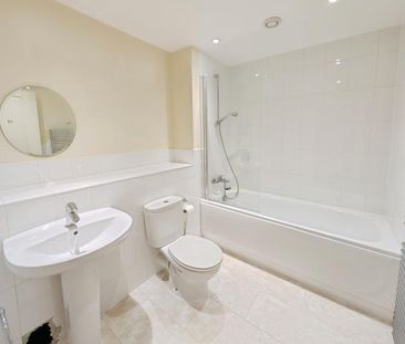 2 bedroom apartment to rent - Photo 6