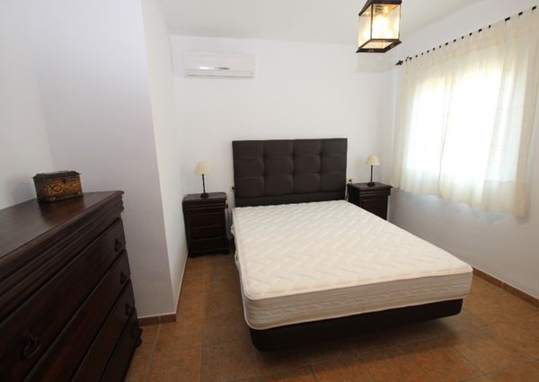 5 bed villa for long term rent, Urb. Ricmar, Marbella