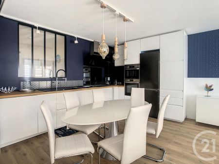 Location Appartement 4 pièces 87m² TROYES 10000 - Photo 5