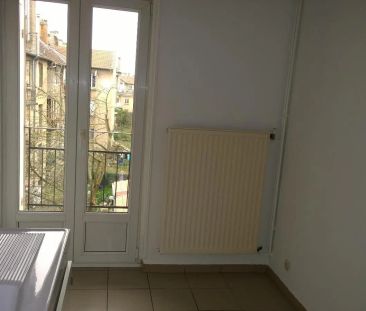 Appartement à louer 3 pièces 47.85m² - Photo 2