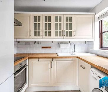 Woodvale Way, Cricklewood, London, NW11 - Photo 1