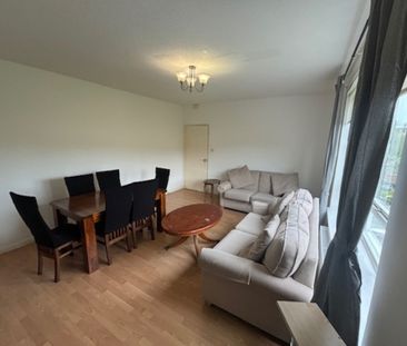 2 Bedroom Property To Rent - Photo 2