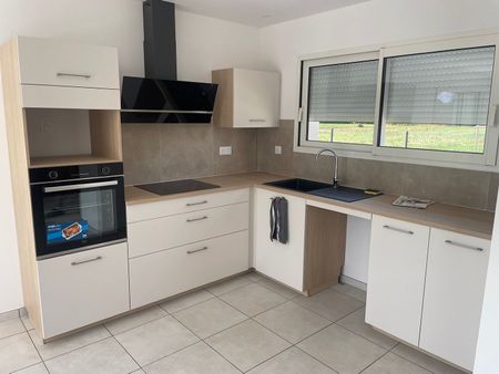 Location Maison 4 pièces 116m² - Photo 4