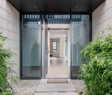 Elevate your lifestyle in this exquisite 4-bedroom home - Photo 4