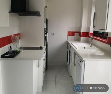 1 bedroom semi-detached house to rent - Photo 6