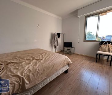 Location Appartement 3 pièces 106m² AVIGNON 84000 - Photo 5