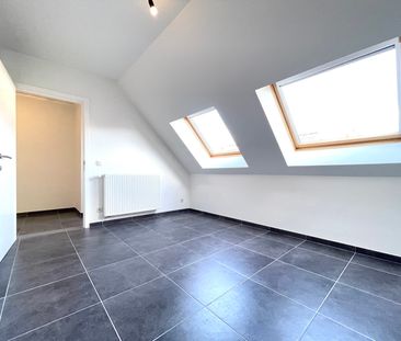 Ruim duplex app met 2 slpks, bureau en terras in centrum - Photo 2