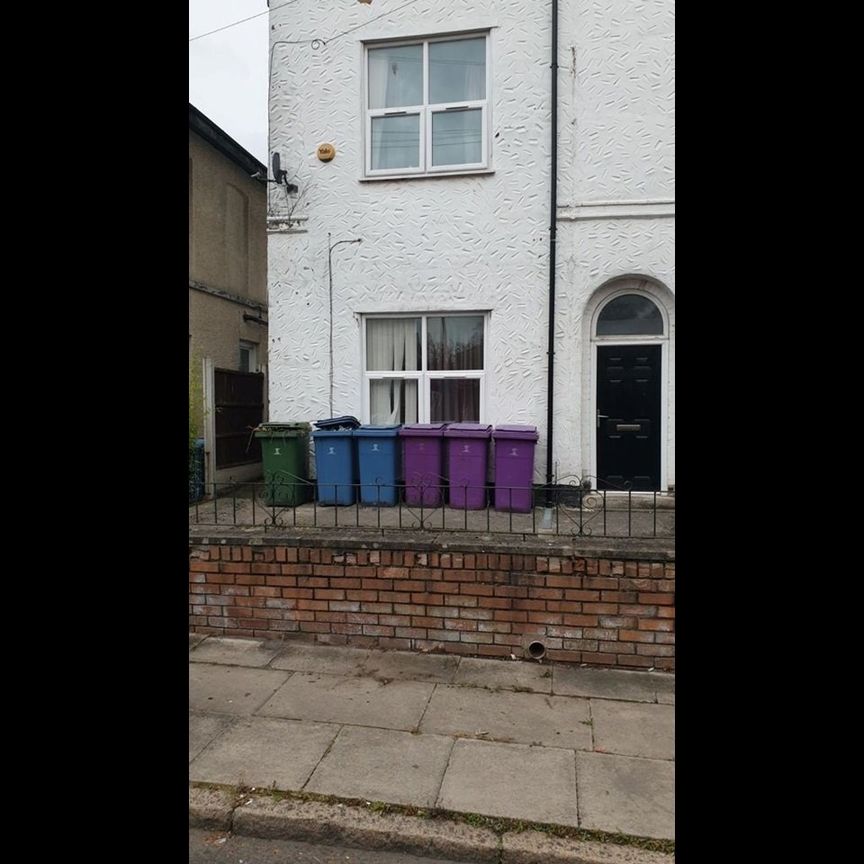 Room in a Shared House, Stanley Street, L7 - Photo 1