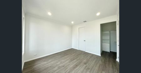 Brand New Family Living!!! - Photo 3