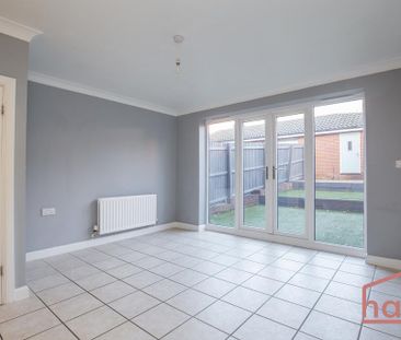 4 bedroom townhouse to rent - Photo 1