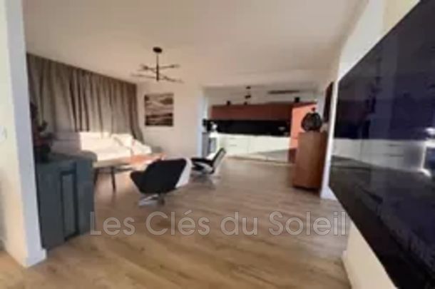 Location appartement 3 pièces 74 m² La Seyne-sur-Mer - Photo 1