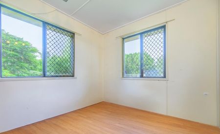 FRESHLY PAINTED INSIDE AND OUT! AVAILABLE NOW, MORE PHOTOS COMING SOON! - Photo 2