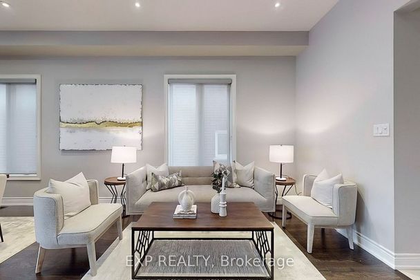 For Lease - 50 Sharonview Crescent, East Gwillimbury, Ontario - Photo 1