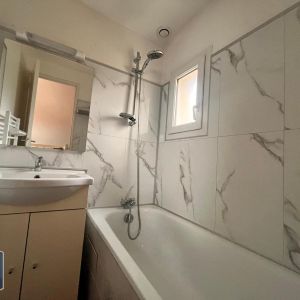 Location Appartement 2 pièces 32m² LAVAL 53000 - Photo 2