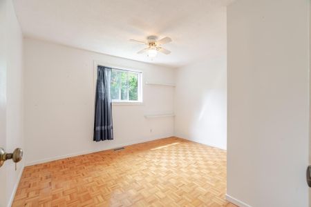 For Lease - 316 Tweedsmuir Avenue Unit# 1, Westboro - Hampton Park, Ontario - Photo 3