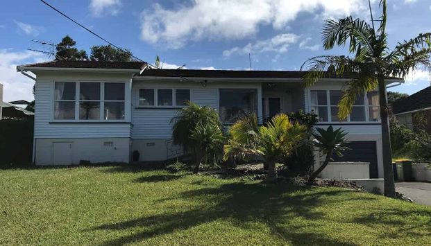 Rangi Zone with Sea View House - Photo 1