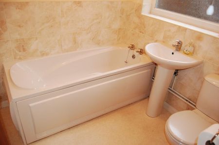 3 bedroom house to rent - Photo 5