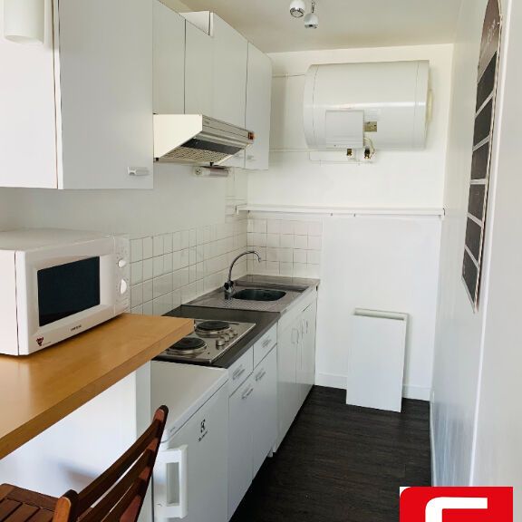 A LOUER Appartement 50000 Saint-Lô PROCHE COMMERCES 1 pièce 29.47 m² - Photo 1