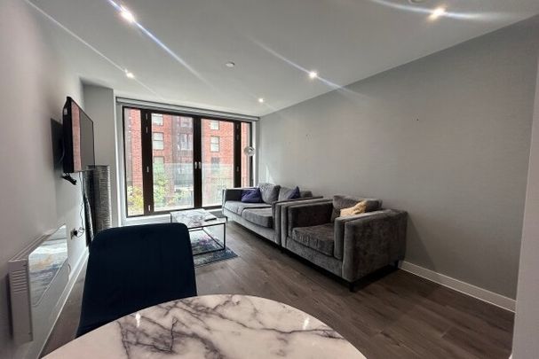 Parliament Square L1 - Photo 1