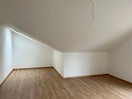 Moderne 2-Zimmer-Wohnung mit Balkon! - Foto 2