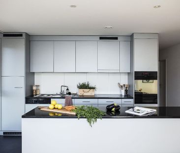 "Moderne Wohnung mit grossem Balkon an sonniger Lage" - Photo 5