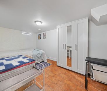 For Lease - 490 Brock Avenue Unit# 4, Toronto, Ontario - Photo 3