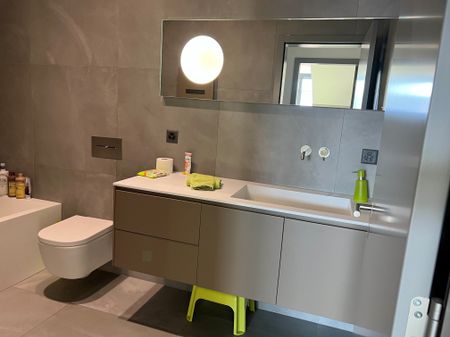 Appartement de 5.5 pièces au 2ème étage avec balcon - Photo 5
