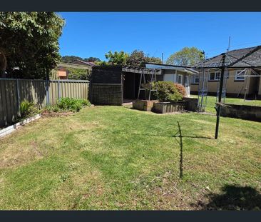 41 Salisbury Avenue, Newington, Vic 3350 - Photo 2