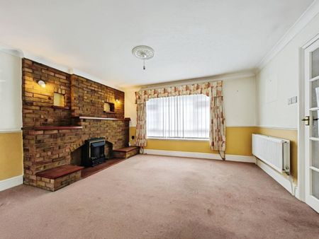 4 bedroom Bungalow To Let Total Size: 1766 SQ FT - Photo 2