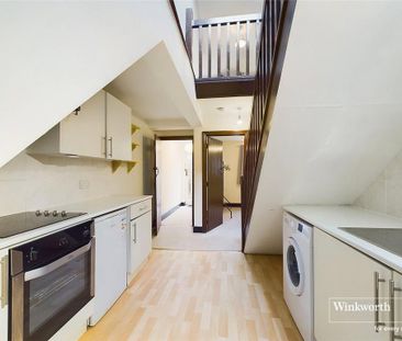 3 bedroom terraced house to rent - Photo 3