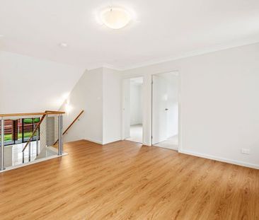 7 Cockle Crescent, Teralba. - Photo 5